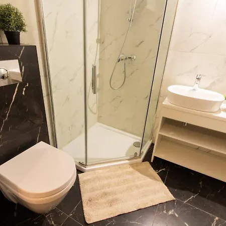 Comfy And Bright- Golden Apartments- Old Town Cracovia