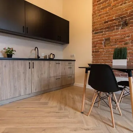 Comfy And Bright- Golden Apartments- Old Town Apartment Krakow